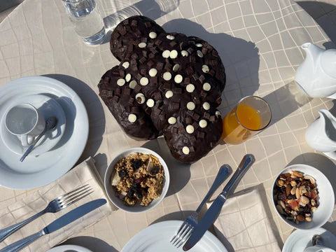 Colomba ai tre cioccolati + vasetto di cioccolato bianco PRODOTTO ARTIGIANALE